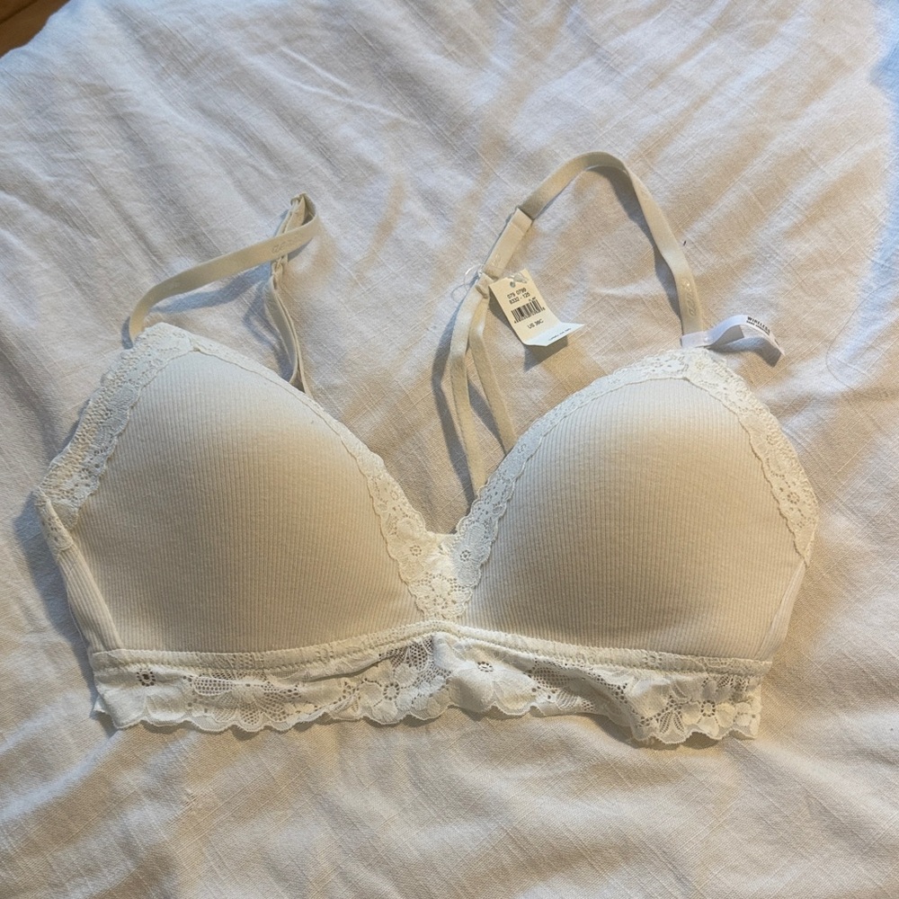 Aerie Off White Lace Trim Bra